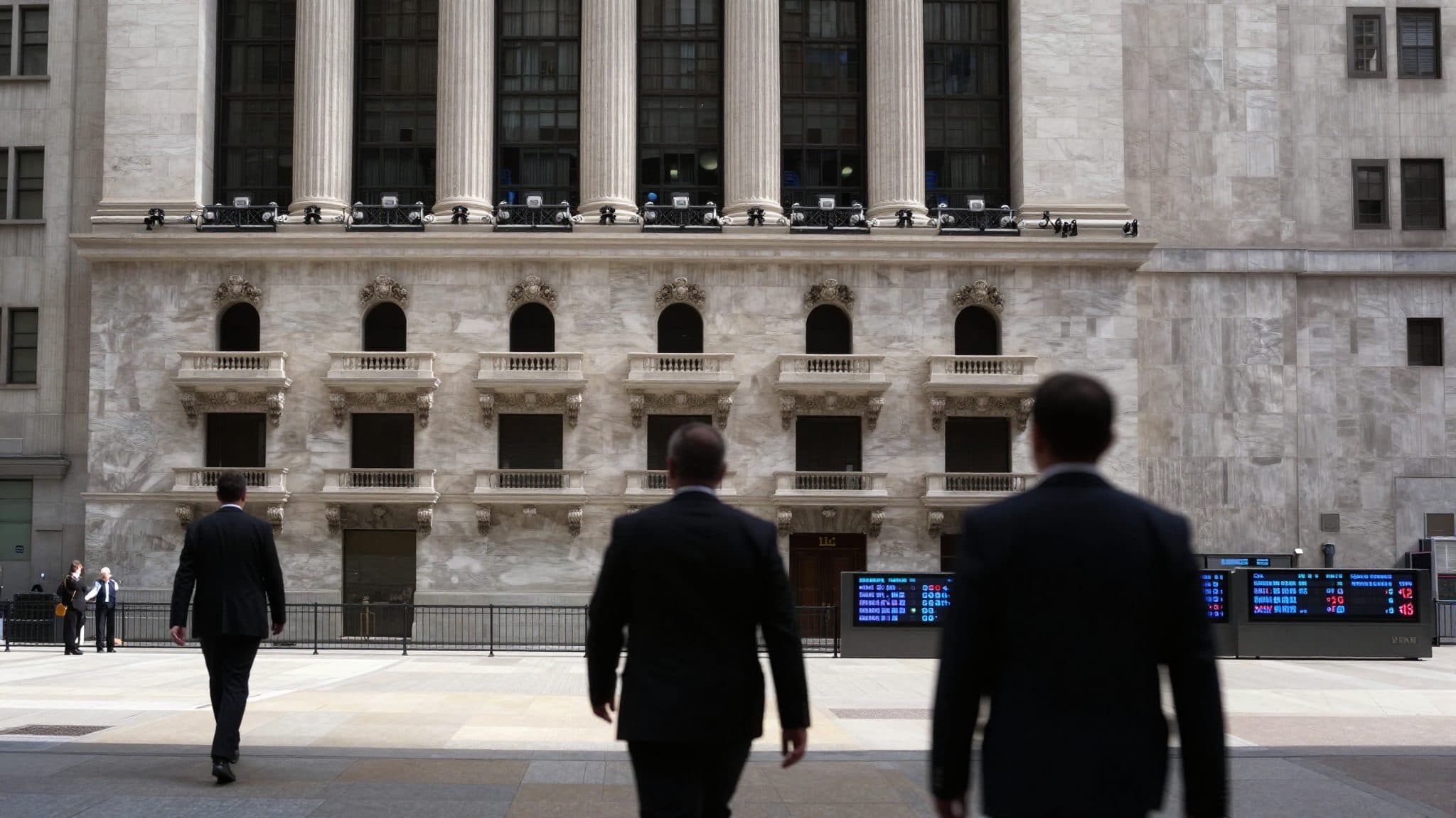 Buffett dona azioni Berkshire per miliardi – la Fondazione Gates per la prima volta resta esclusa