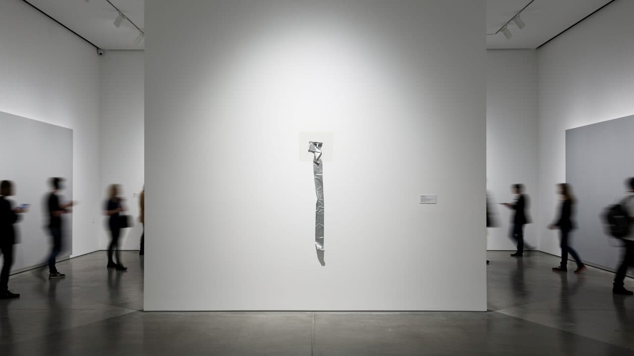 L'opera d'arte "Comedian" di Cattelan, una banana, rubata dal Centre Pompidou di Metz