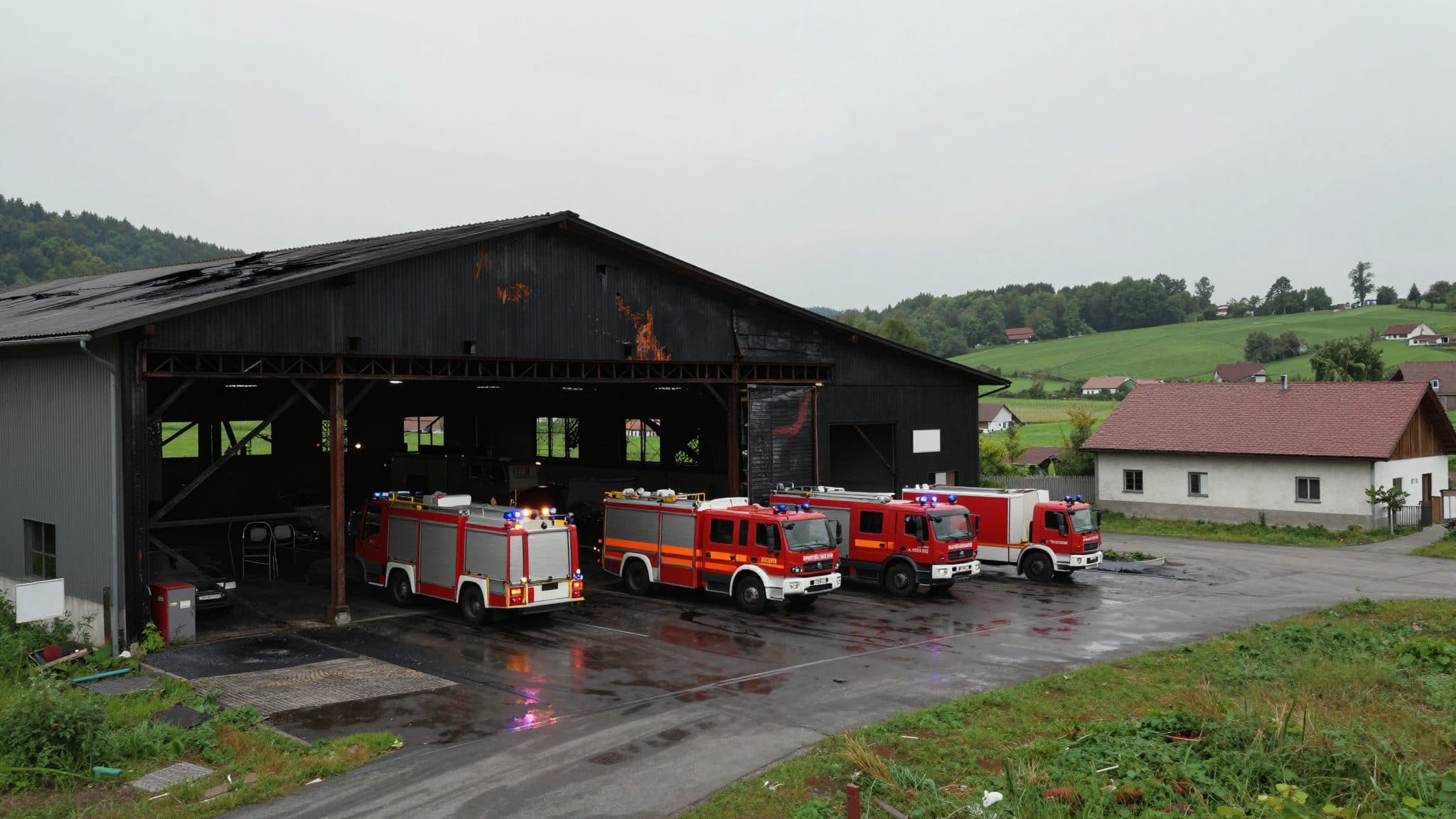 Indagini dopo l'esplosione in un'azienda pirotecnica nella Bassa Austria – un dipendente gravemente ferito