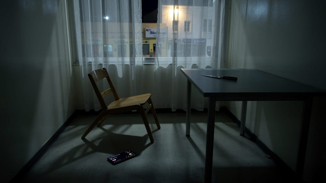 Triplice omicidio a Capo Verde: incriminato un 19enne dell'Eifel