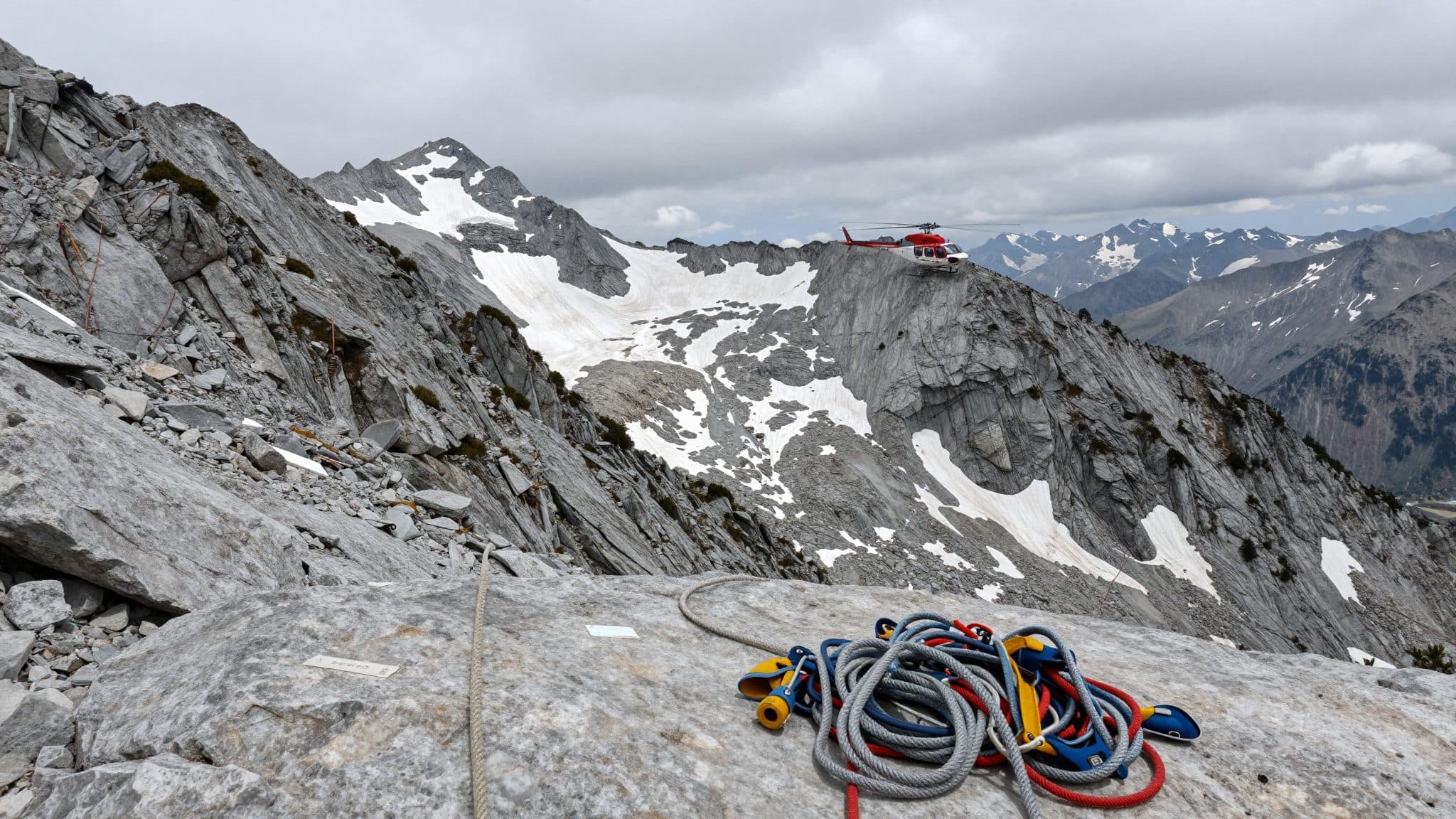 Alpinista precipita nel Pitztal per circa 100 metri e muore