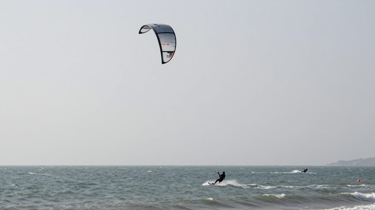Il kitesurfer Bontus conquista la prima medaglia europea con l'argento e pianifica il ritorno agonistico