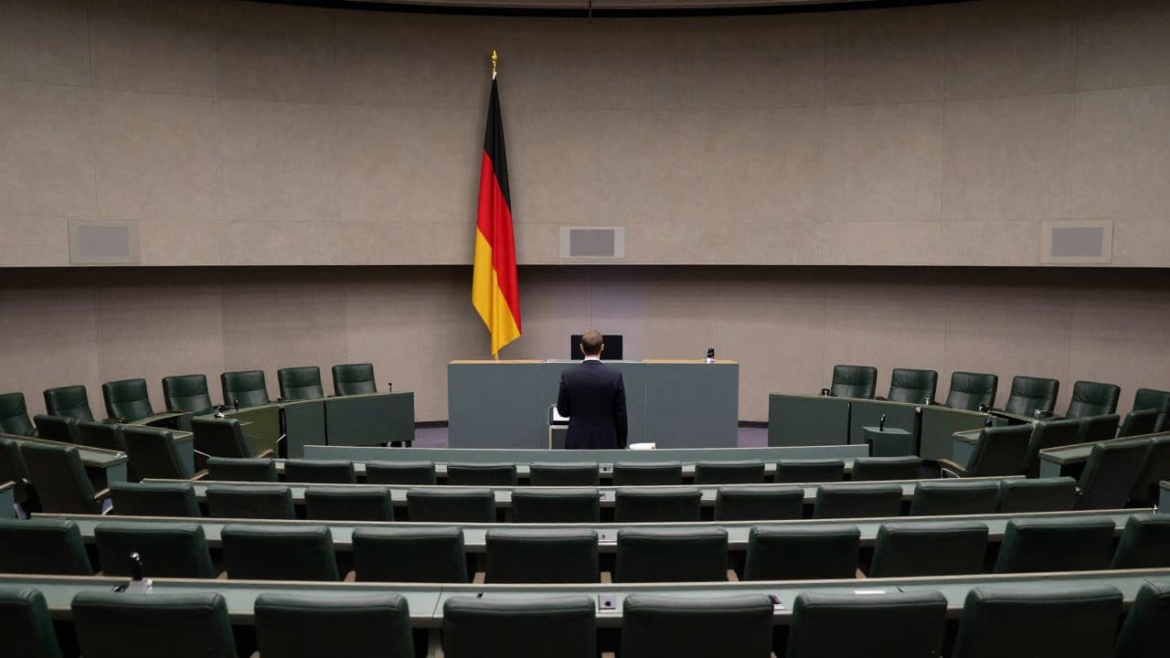 Söder respinge fermamente la caduta del Cancelliere Merz e mette in guardia da un'alleanza con AfD e BSW